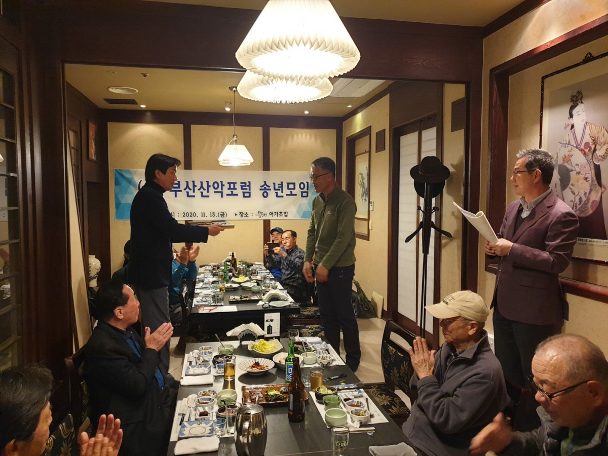 kakaotalk_20230404_152226172_06.jpg